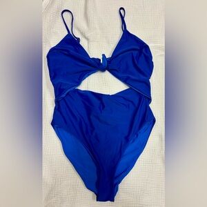 Veronica Beard Purple Cut Out One Piece Swimsuit Sz M Medium